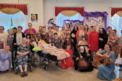 Obrazek dekoracyjny wpisu: Imieniny Siostry Dyrektor Klary